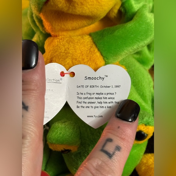 🐸💚 TY Smoochy Frog Lot – 6 Total (4 Smoochy, 1 Legs, 1 Teenie Smoochy) - Picture 5 of 9